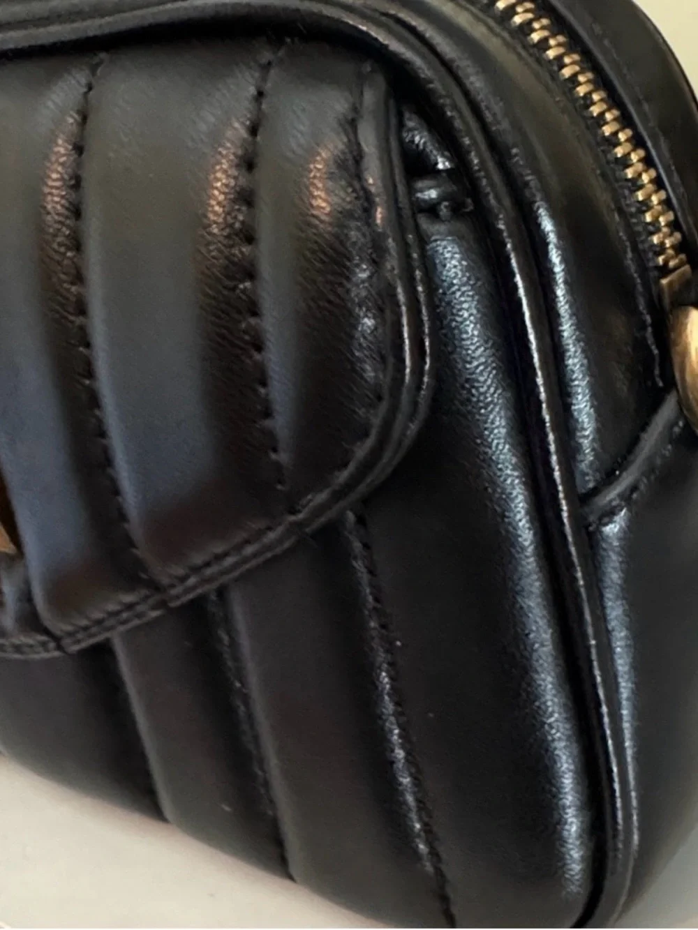 Tory Burch Kira NWOT Quilted Leather Camera Crossbody